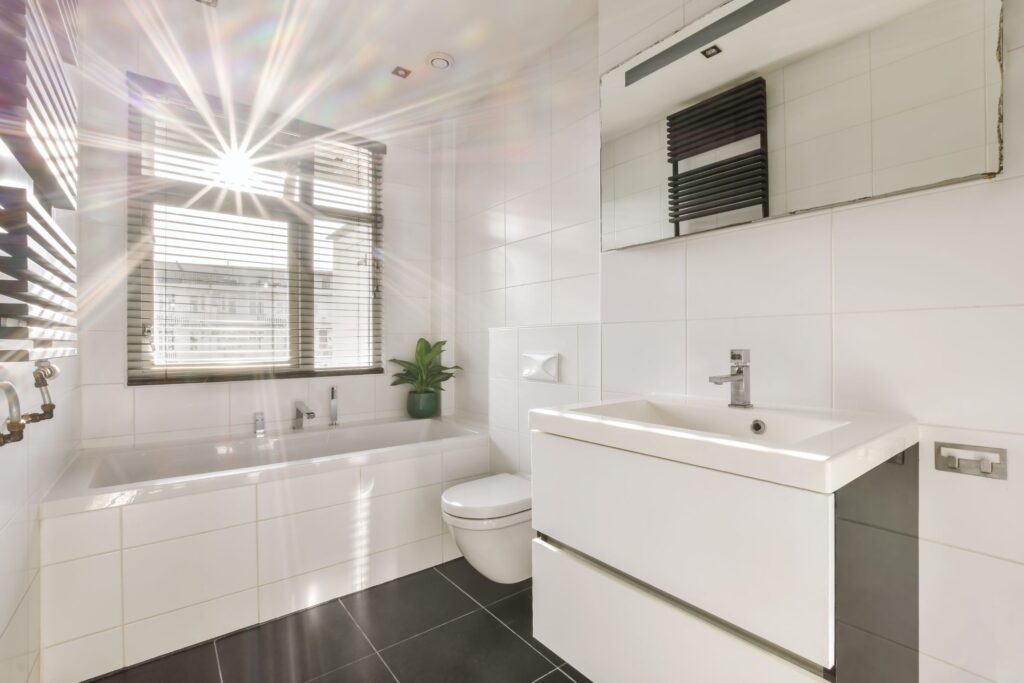 image of a clean bathroom